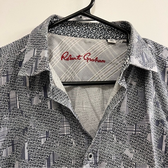 Robert Graham Shirt Mens Med Gray Geometric Button Up Short Sleeve Classic Fit - Picture 2 of 9